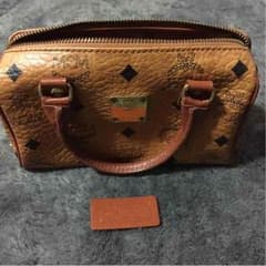 MCMカバンのサムネイル