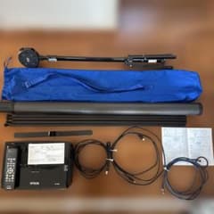 プロジェクター本体、モバイルスクリーンセット【値下げ交渉応じます】 プロジェクター本体、モバイルスクリーンセット【値下げ交渉応じます