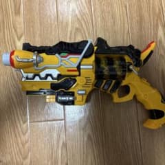 獣電戦隊キョウリュウジャー ガブリボルバーのサムネイル