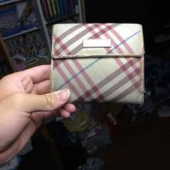 バーバリー財布のサムネイル