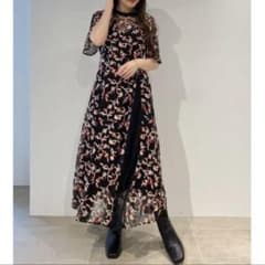snidel 刺繍 ワンピースのサムネイル
