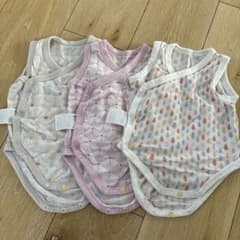 【UNIQLO】メッシュ　肌着　70 セットのサムネイル