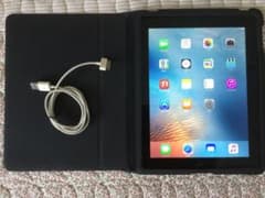 iPad初代   wi-fi 即使用可 充電ケーブル・専用ケース付のサムネイル