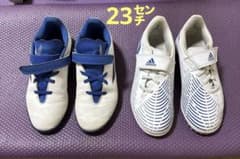 サッカートレーニングシューズ2足セット(23㌢)のサムネイル