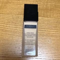 Yves Saint Laurent オールアワーズファンデーションLC1のサムネイル