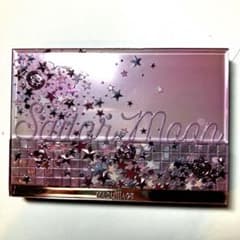 セーラームーンコラボ マキアージュMaquillage ファンデーションケースのサムネイル