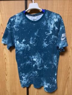 NIKE スポーツTシャツのサムネイル