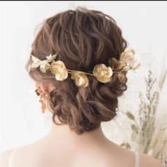 ブライダル　ウェディング　ヘッドドレス　ヘッドアクセサリー　ゴールド　フラワーのサムネイル
