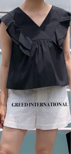 GREED INTERNATIONAL タイプライタースリーブレス ノースリーブ - メルカリ