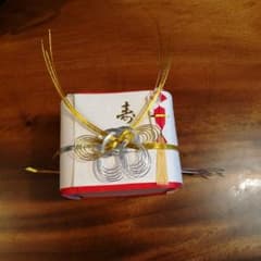 桐箱　婚約指輪のサムネイル