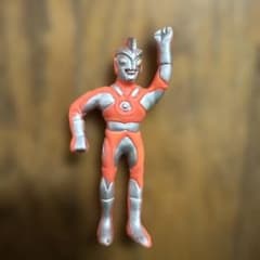 ウルトラマン フィギュア オレンジ シルバー