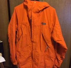 patagonia  マウンテンパーカーのサムネイル