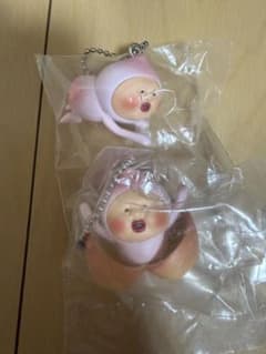こびとづかん カクレモモジリ キーホルダー 2個セットのサムネイル