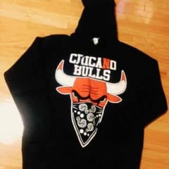 CHICANO BULLSパーカーのサムネイル