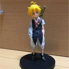 フィギュアのサムネイル