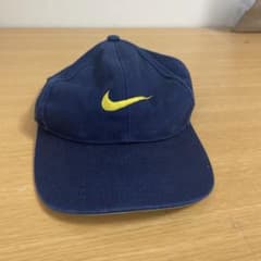 NIKE キャップ ネイビー イエロー 刺繍ロゴのサムネイル