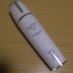 リジュホワイトセラム 90ml〈薬用美白美容液〉のサムネイル