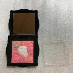 ANNA SUI チークのサムネイル