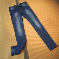 UNIQLO  26のサムネイル