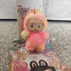 POP MART 【ロイヤリティ】　ラブブ　エナジーのサムネイル