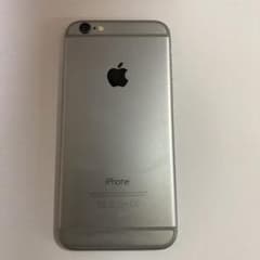 iPhone6 シルバー　お値下げ致しました！のサムネイル