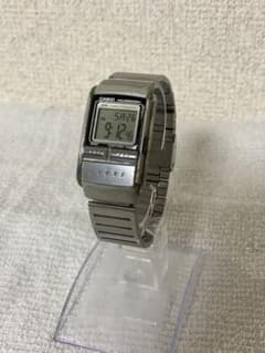 【稼働品/訳あり】CASIO LA-200 デジタル腕時計 サイドパーツ欠損のサムネイル