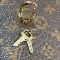 ルイヴィトン南京錠 鍵付き319のサムネイル