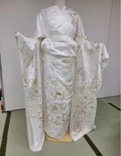 新品レア品】レンタル可能 白 振袖 White 成人式 白着物 - メルカリ