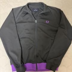 FREDPERRY フレッドペリー　トラックジャケットのサムネイル