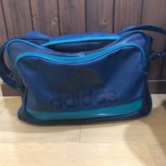 エナメル スポーツ バック アディダスのサムネイル