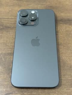 iPhone 15 pro max｜256GB　バッテリー85%