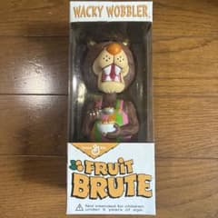 wacky wobbler Fruit Brute ボビングヘッド - メルカリ