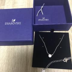みっく様専用。SWAROVSKI スワロフスキー ネックレスのサムネイル
