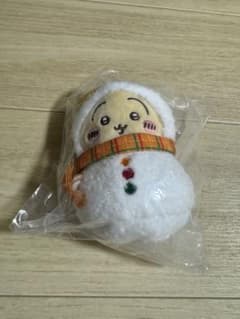 ちいかわ【うさぎ】雪だるまマスコット（スカーフ付き）のサムネイル