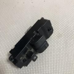 マツダ タイタン ダッシュ パワーウィンドウスイッチ 右 - メルカリ