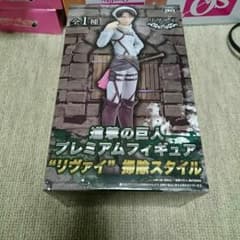 進撃の巨人 リヴァイ フィギュアのサムネイル