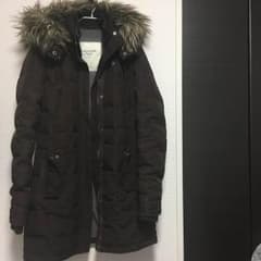 【美品】Abercrombie&Fitchダウンコートのサムネイル