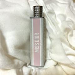 Dior オードゥパルファン ミニミス ソリッドパフュームのサムネイル