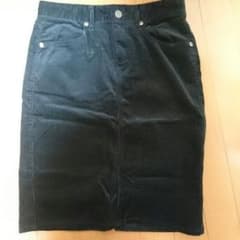 もりりん様専用⭐GUスカート＆UNIQLOニットのサムネイル