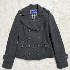美品！ 最終価格、バーバリーブルーレーベル 銀ボタンピーコート グレー バーバリーブルーレーベル 2way ウールコート ファー ベルト 銀ボタン