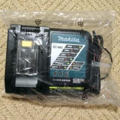 大幅値下げ！マキタ急速充電器のサムネイル
