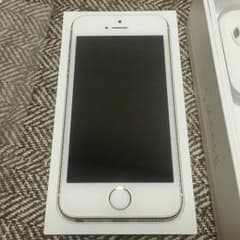 【美品】iPhone5s 32GBのサムネイル