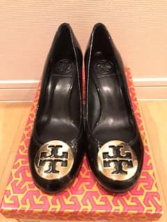 トリーバーチ∗︎*゜エナメルパンプス♥︎︎のサムネイル
