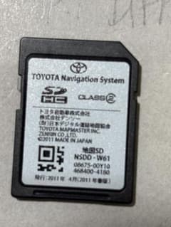 TOYOTA カーナビ用SDカード NSDD-W61 08675-00Y10のサムネイル