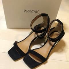 ピッピシック　PIPPICHIC クロスストラップサンダルのサムネイル