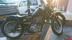 SR400 サイド マフラーのサムネイル