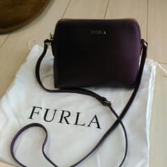 お値下げ！FURLAポシェットのサムネイル