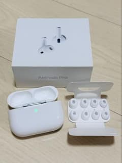 【本体ケースのみ】美品・Apple AirPods Pro3 本体ケースのサムネイル