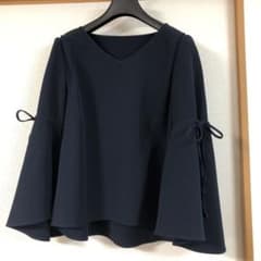エフデ  ドレープ ブラウス  ネイビー✨のサムネイル