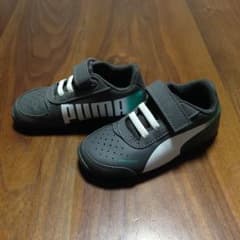 PUMA プーマ 子ども 靴のサムネイル